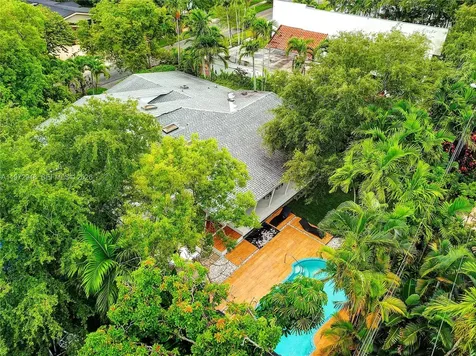84 Bay Heights Drive Miami FL 33133
