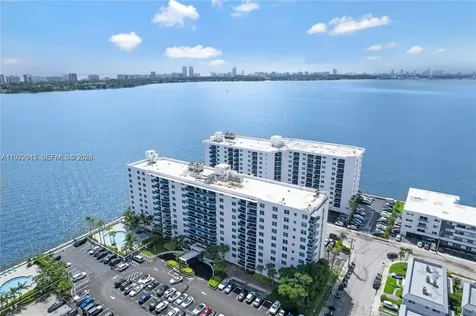 7501 E Treasure Drive North Bay Village FL 33141