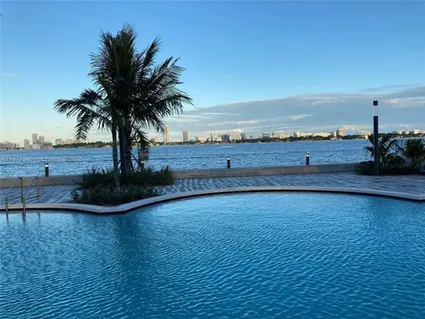 7501 E Treasure Drive North Bay Village FL 33141
