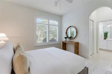8561 SW 167th Terrace Palmetto Bay FL 33157