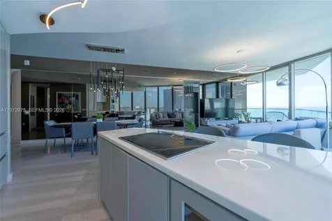 18975 Collins Avenue Sunny Isles Beach FL 33160