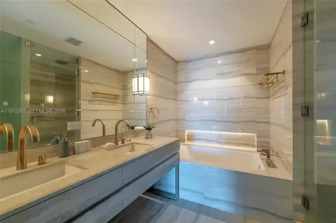 18975 Collins Avenue Sunny Isles Beach FL 33160