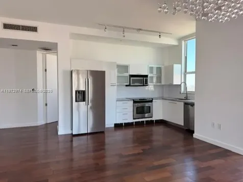 133 NE 2nd Avenue Miami FL 33132