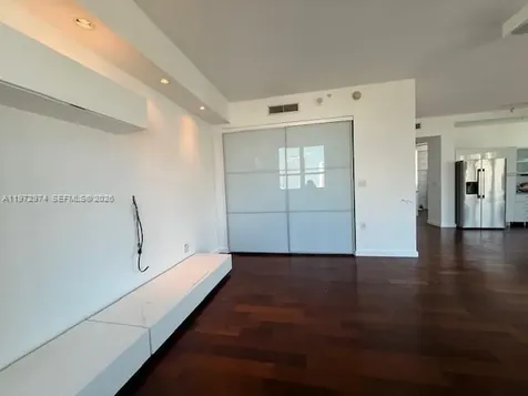 133 NE 2nd Avenue Miami FL 33132