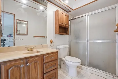 5518 Mckinley Street Hollywood FL 33021