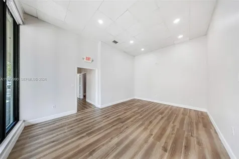17225 S Dixie Highway Palmetto Bay FL 33157