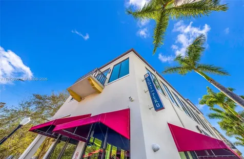 17225 S Dixie Highway Palmetto Bay FL 33157