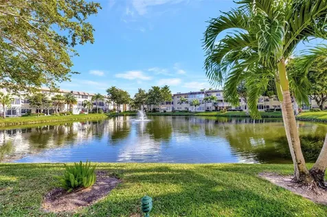 5002 NW 35th Street Lauderdale Lakes FL 33319