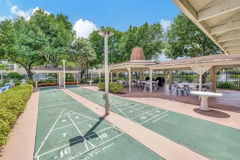 5002 NW 35th Street Lauderdale Lakes FL 33319