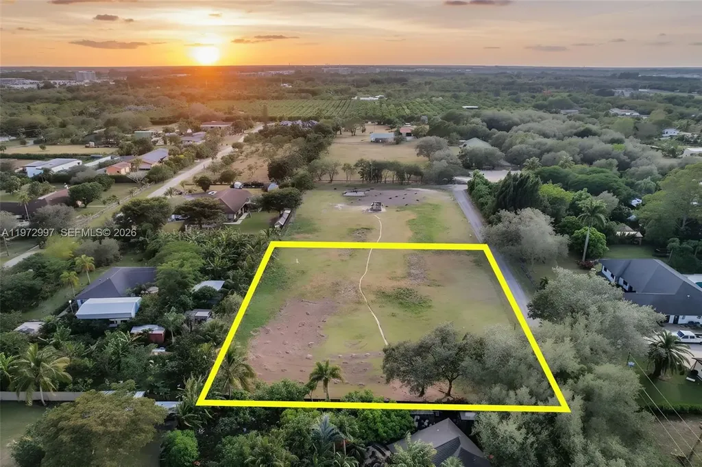 25710 SW 153 Court Unincorporated Dade FL 33032
