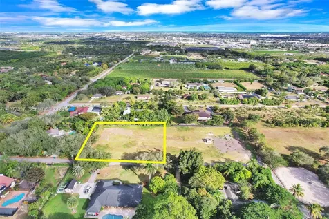 25710 SW 153 Court Unincorporated Dade FL 33032