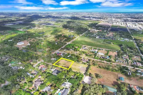 25710 SW 153 Court Unincorporated Dade FL 33032