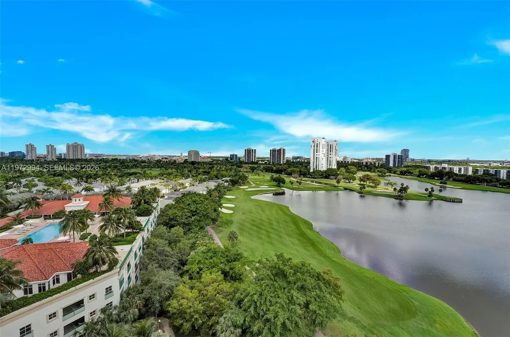 20000 E Country Club Drive Aventura FL 33180