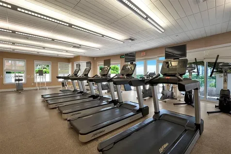 20000 E Country Club Drive Aventura FL 33180