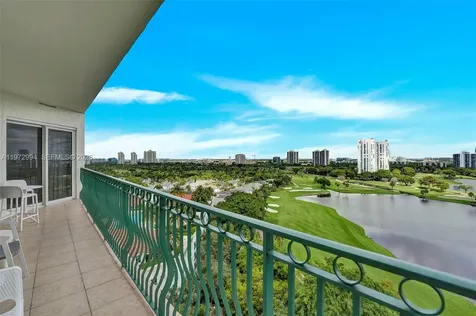 20000 E Country Club Drive Aventura FL 33180