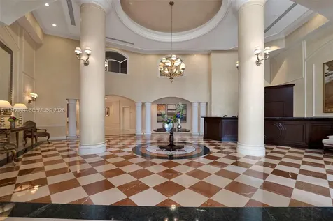 20000 E Country Club Drive Aventura FL 33180
