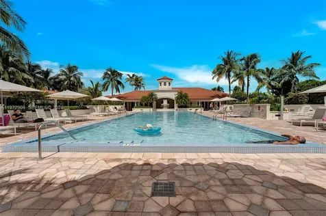 20000 E Country Club Drive Aventura FL 33180
