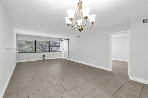 3014 SW 21st Terrace Delray Beach FL 33445
