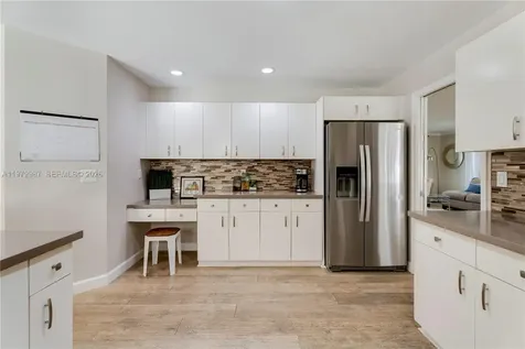 16085 SW 84th Place Palmetto Bay FL 33157