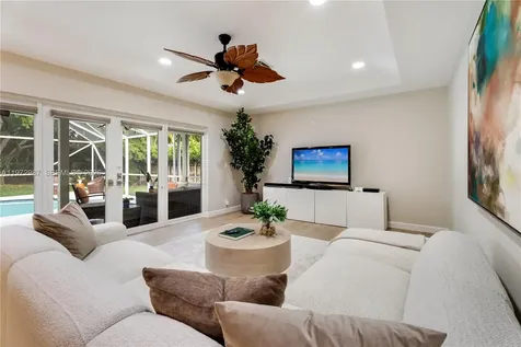 16085 SW 84th Place Palmetto Bay FL 33157