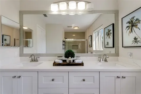 16085 SW 84th Place Palmetto Bay FL 33157