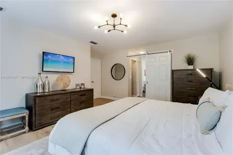 16085 SW 84th Place Palmetto Bay FL 33157