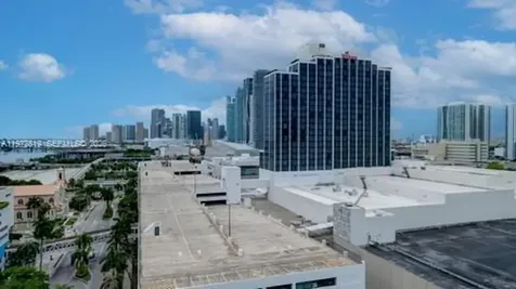 1750 N Bayshore Drive Miami FL 33132