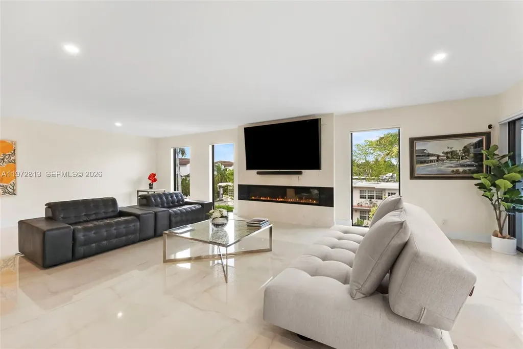 76 Isle Of Venice Drive Fort Lauderdale FL 33301