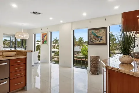 76 Isle Of Venice Drive Fort Lauderdale FL 33301