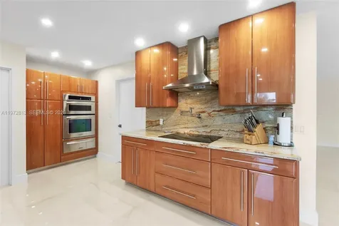 76 Isle Of Venice Drive Fort Lauderdale FL 33301