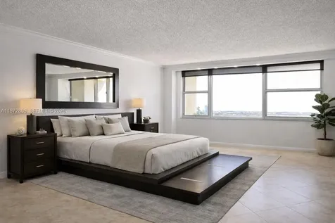 3180 S Ocean Drive Hallandale Beach FL 33009