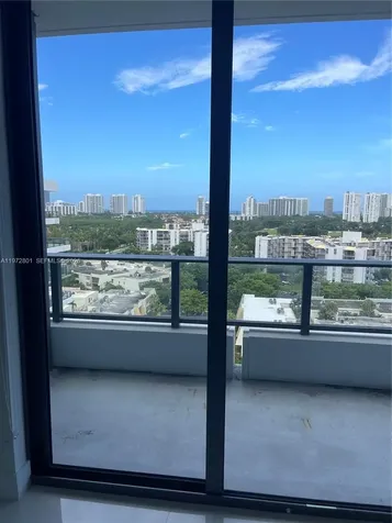 2960 NE 207 Aventura FL 33180