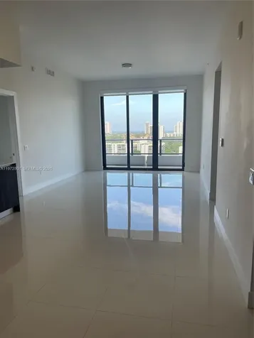 2960 NE 207 Aventura FL 33180