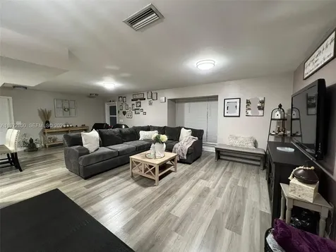 11421 NW 30th Place Sunrise FL 33323