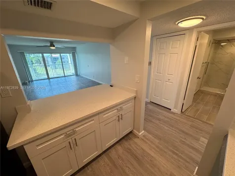 120 Lakeview Drive Weston FL 33326