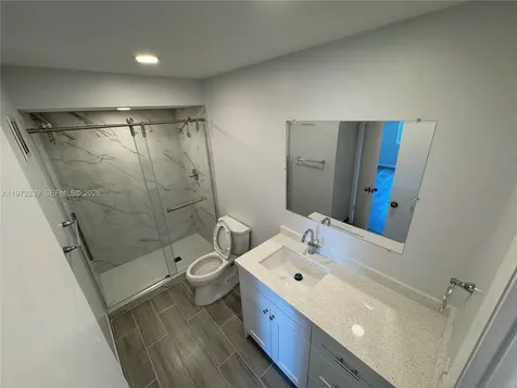 120 Lakeview Drive Weston FL 33326