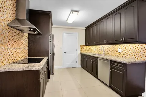 1800 NE 114th Street Miami FL 33181