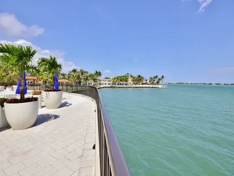 1800 NE 114th Street Miami FL 33181
