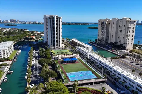 1800 NE 114th Street Miami FL 33181