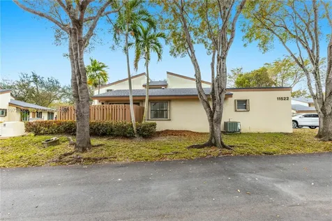 11522 SW 109th Road Miami FL 33176