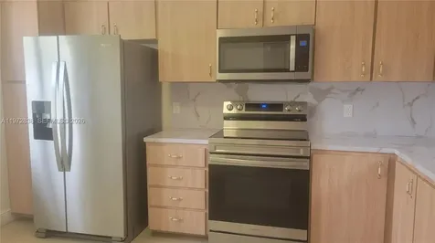 11202 Taft Street Pembroke Pines FL 33026
