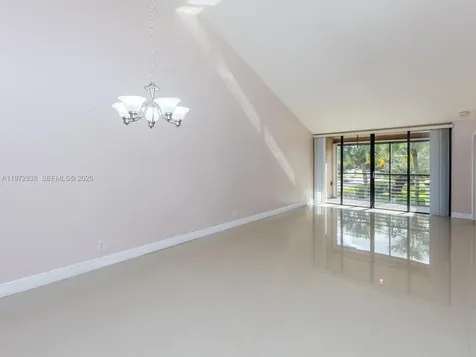 11202 Taft Street Pembroke Pines FL 33026