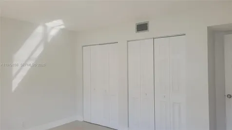 11202 Taft Street Pembroke Pines FL 33026