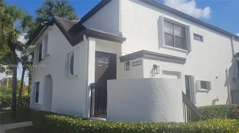 11202 Taft Street Pembroke Pines FL 33026