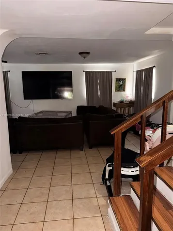 7191 Park Street Hollywood FL 33024