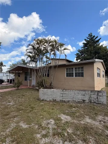 7191 Park Street Hollywood FL 33024