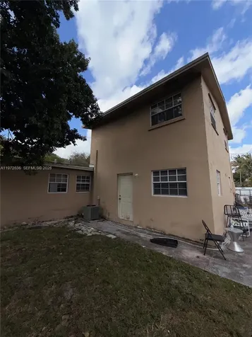 7191 Park Street Hollywood FL 33024