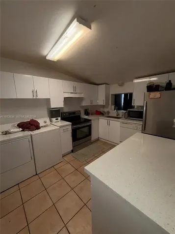 7191 Park Street Hollywood FL 33024