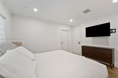 45 Palermo Avenue Coral Gables FL 33134
