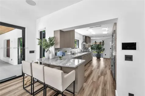 1424 Algardi Avenue Coral Gables FL 33146
